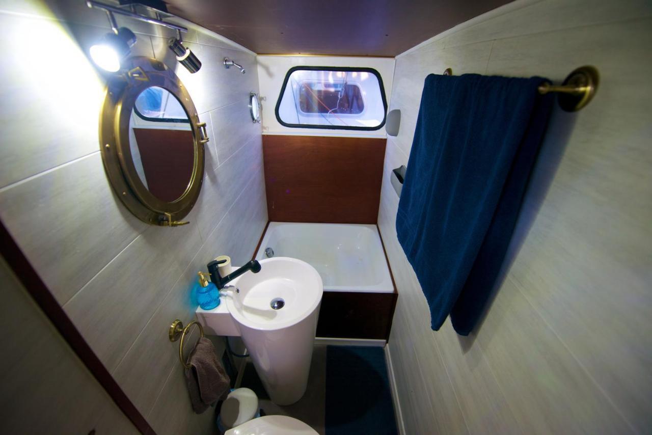 Homeboat-Bateau Hotel 제네바 외부 사진